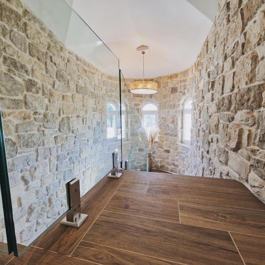Olivea Luxury Suites Fažana Kültér fotó