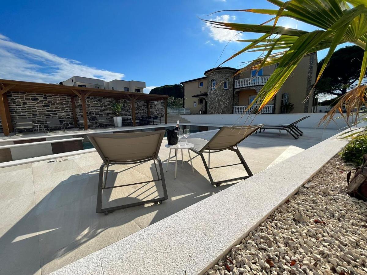 Olivea Luxury Suites Fažana Kültér fotó