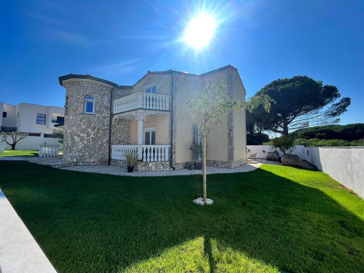 Olivea Luxury Suites Fažana Kültér fotó