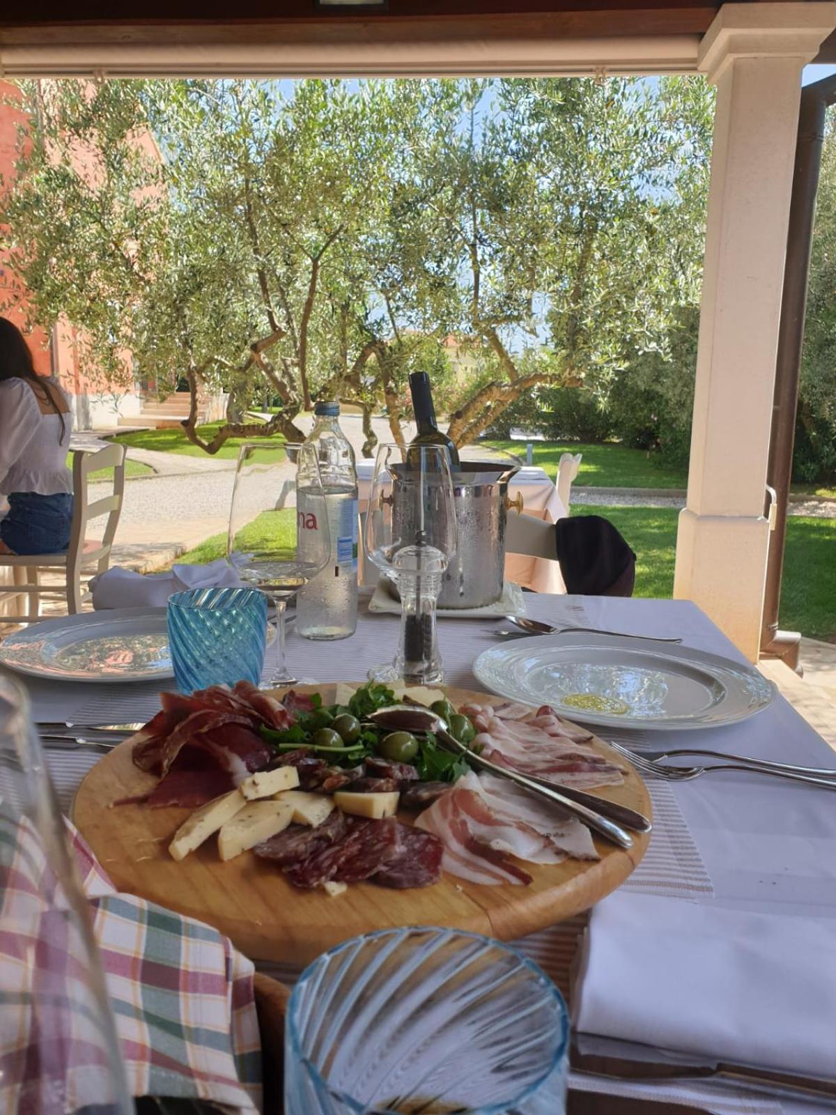 Olivea Luxury Suites Fažana Kültér fotó