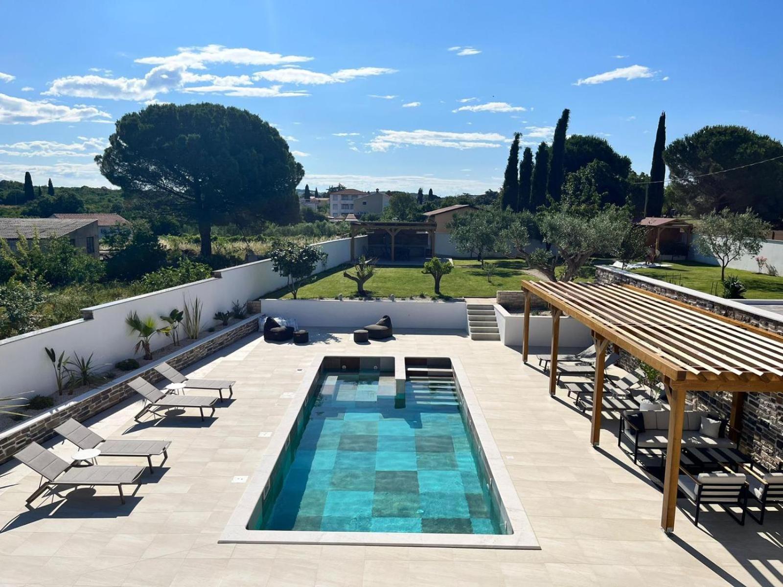 Olivea Luxury Suites Fažana Kültér fotó